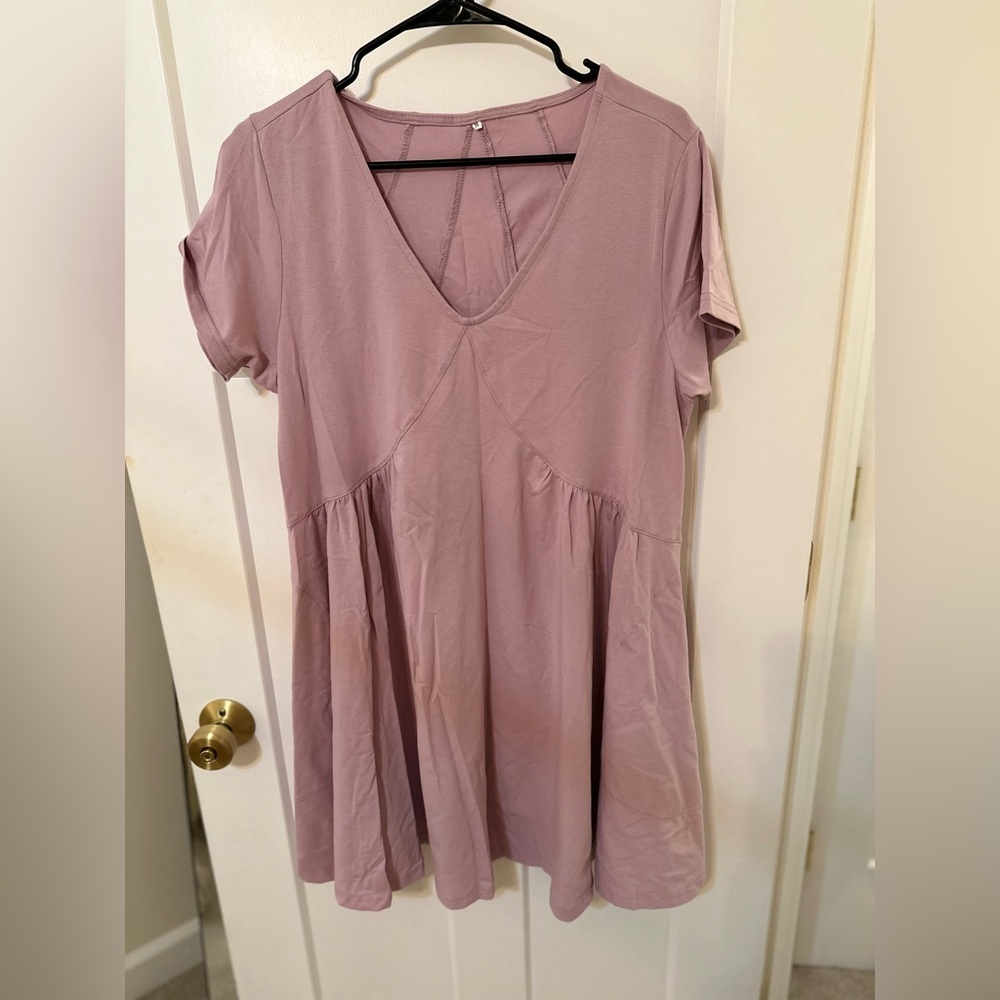 Women's Mauve V-Neck dress